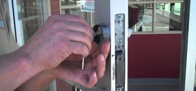commercial door lock repair West Puente Valley